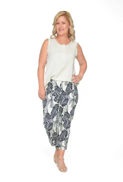 Orientique Angela Cotton 3/4 Capri Pants in-Women Womens Pants